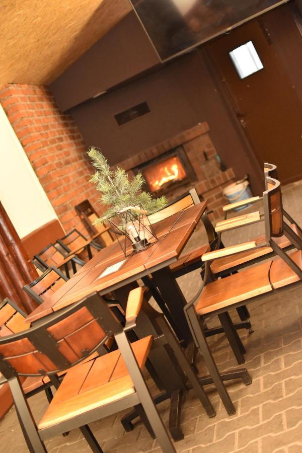 Hotel Dabrowiak Dąbrowa Górnicza 外观 照片