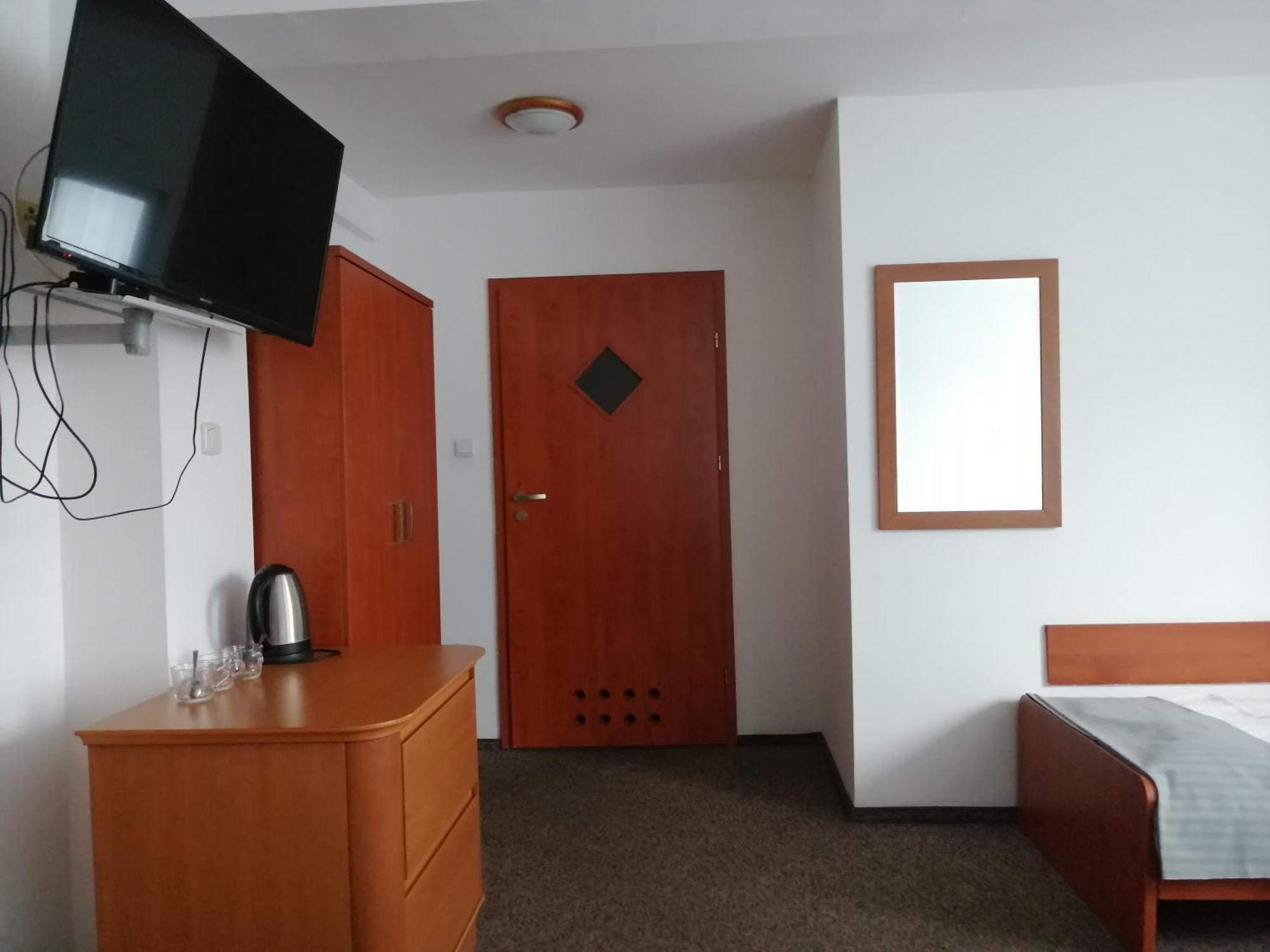 Hotel Dabrowiak Dąbrowa Górnicza 外观 照片