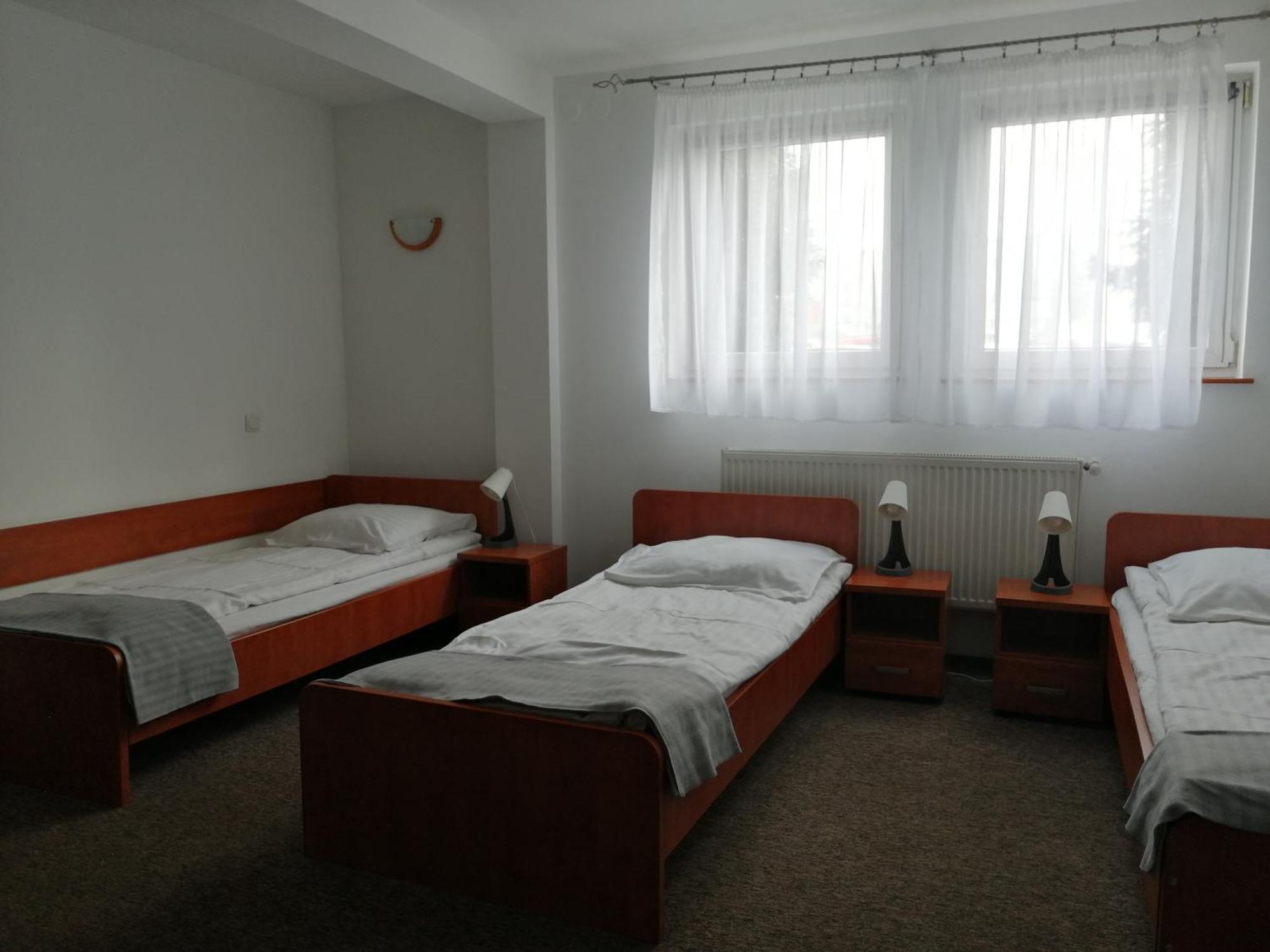 Hotel Dabrowiak Dąbrowa Górnicza 外观 照片