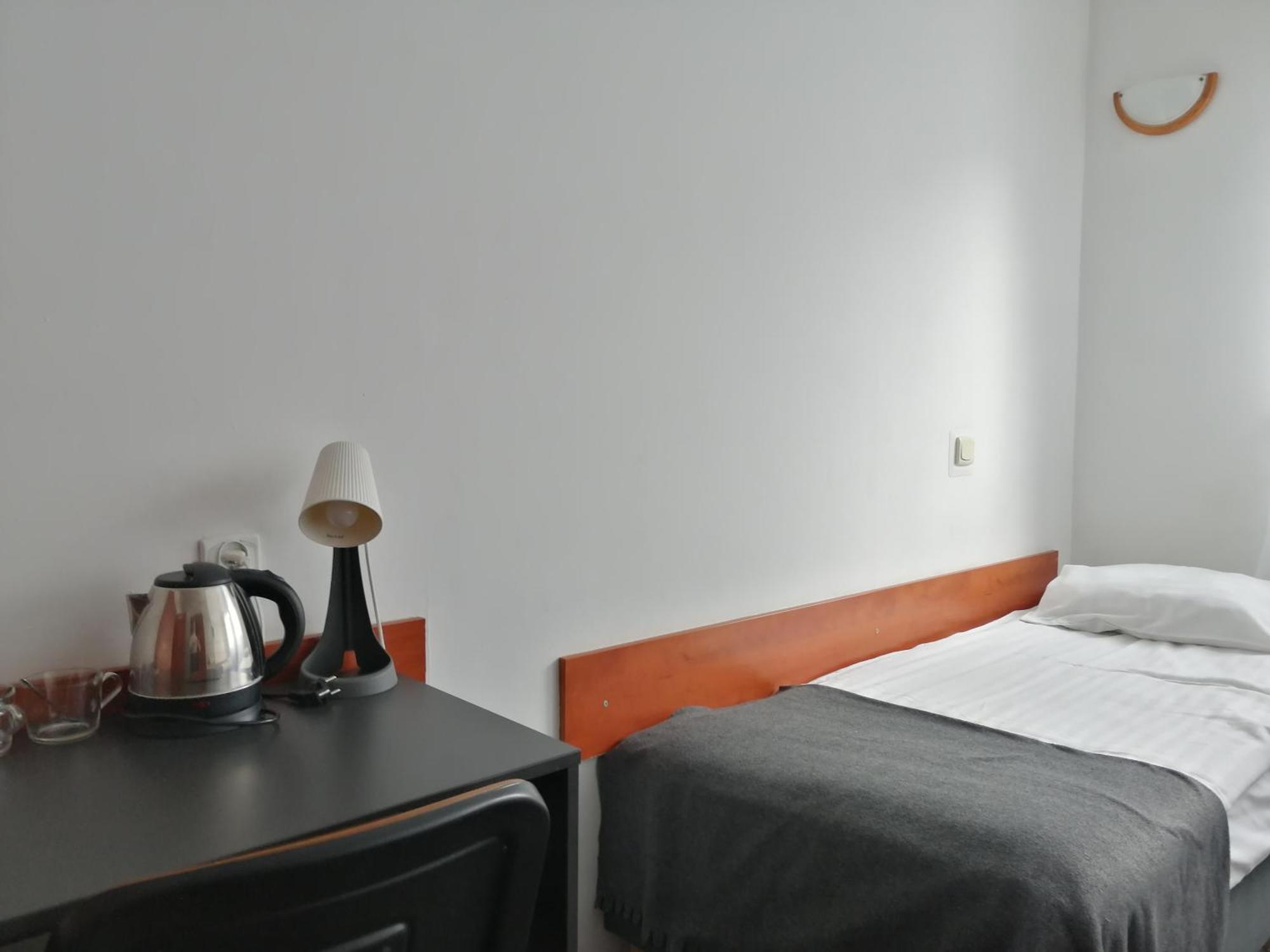 Hotel Dabrowiak Dąbrowa Górnicza 外观 照片